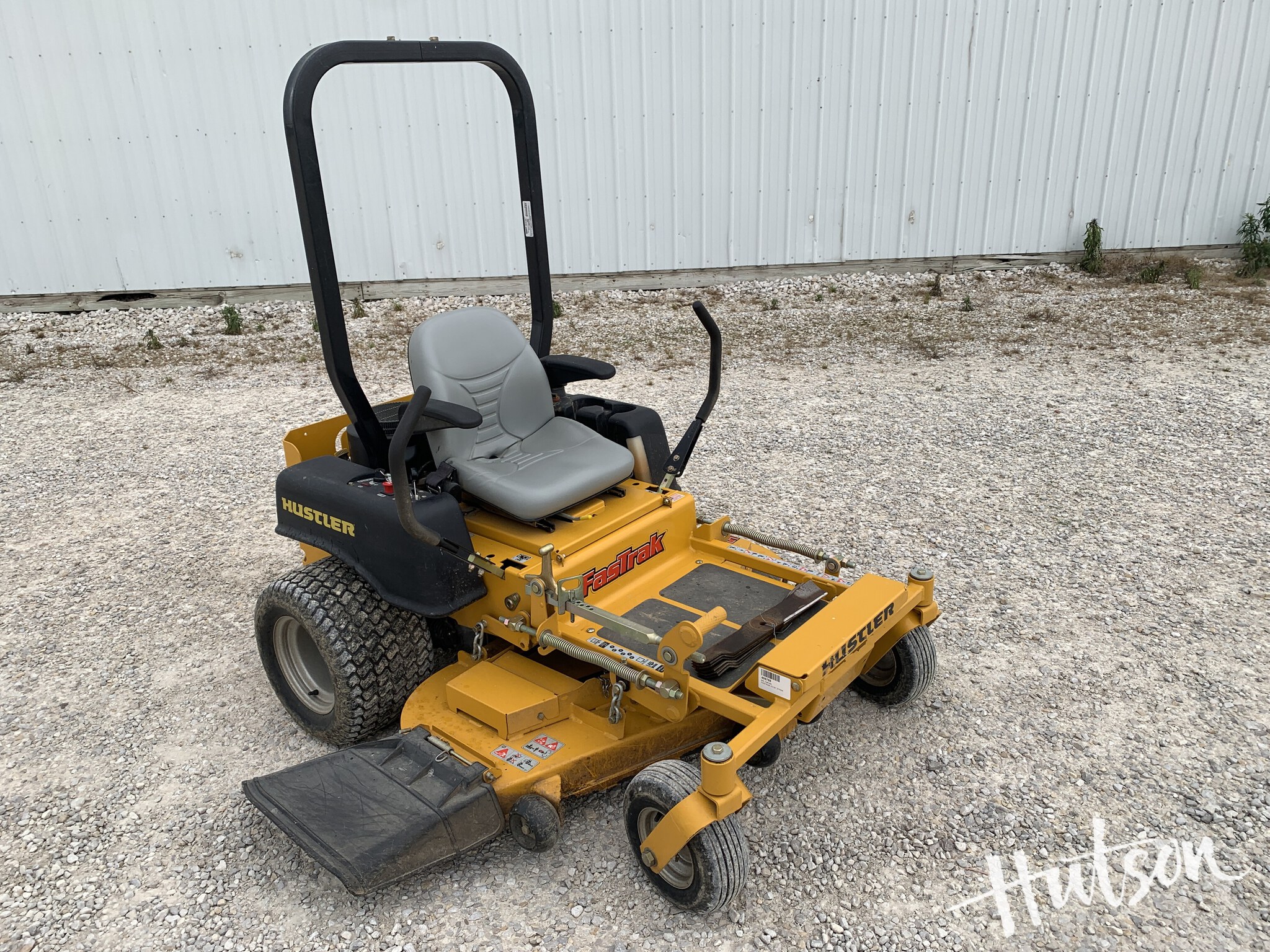 2012 Hustler FasTrak 23
