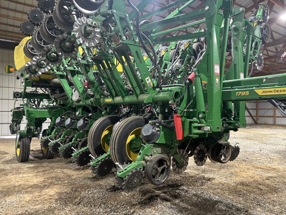 2024 John-Deere 1795