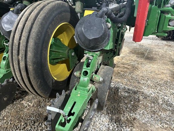2024 John-Deere 1795