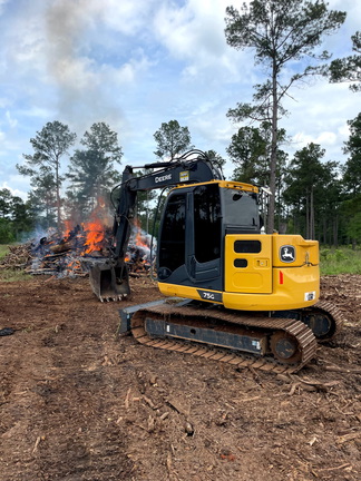 2022 John Deere 75G-3