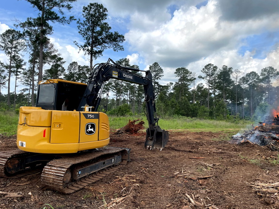 2022 John Deere 75G-4