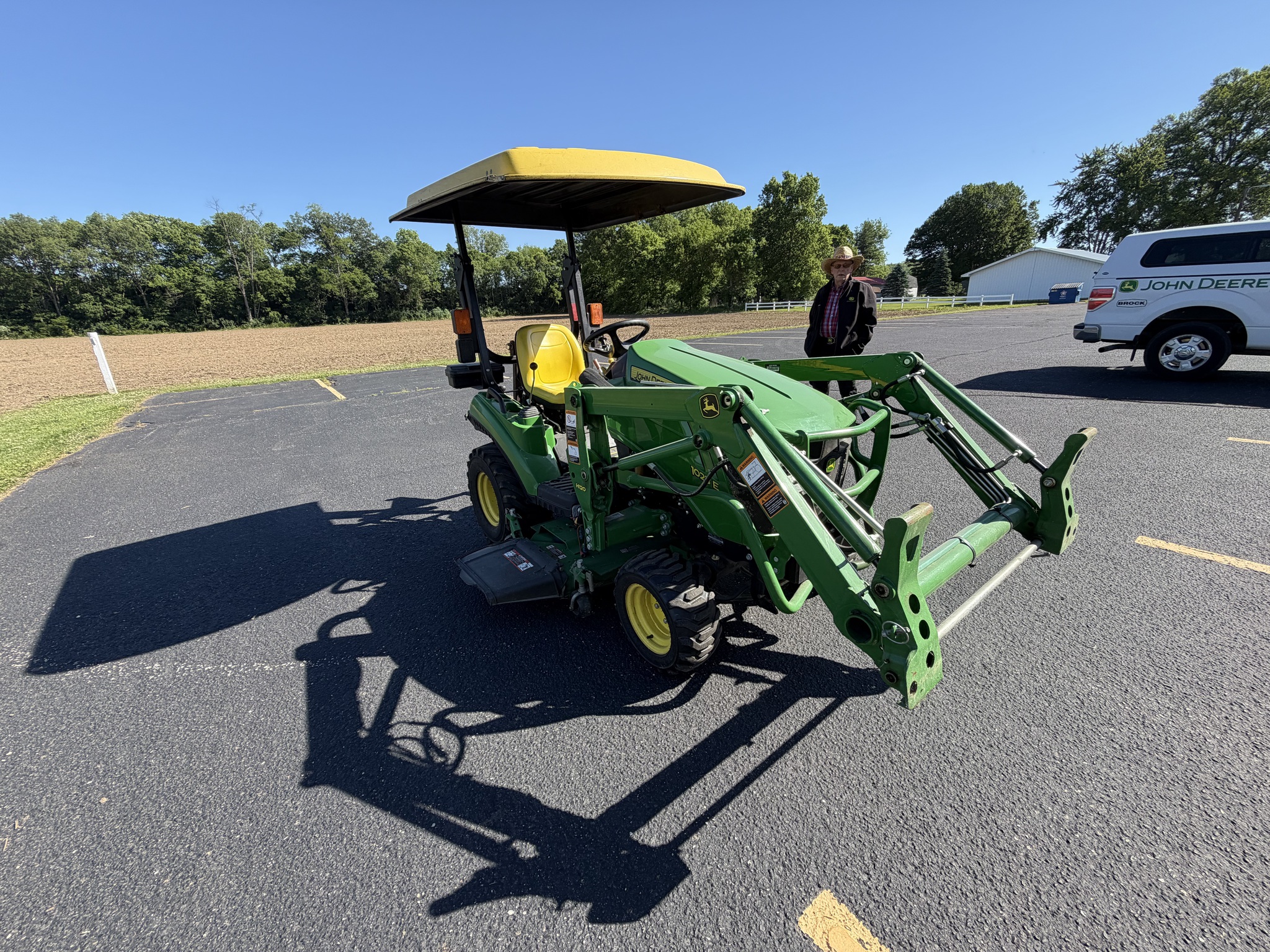 2013 John Deere 1023E Image 5