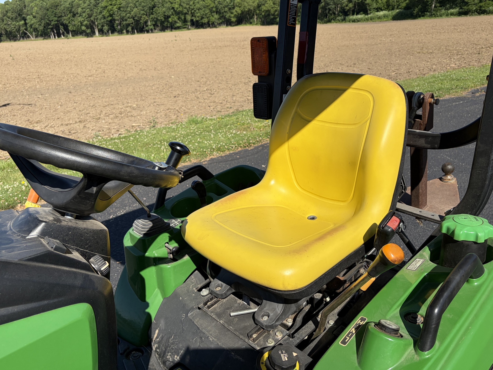 2013 John Deere 1023E Image 7