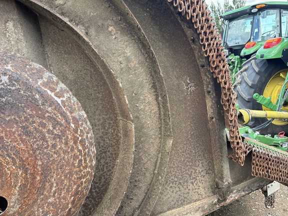 Used 2025 John Deere FC15R Rotary Cutters: Medium Duty at Horizon Ag & Turf in Vermilion, AB - Photo2