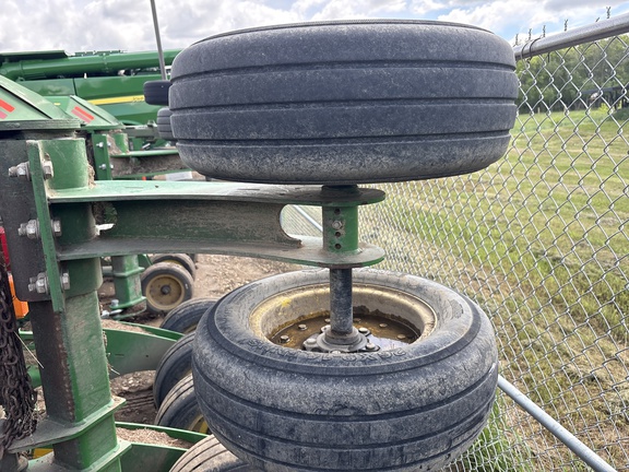 Used 2025 John Deere FC15R Rotary Cutters: Medium Duty at Horizon Ag & Turf in Vermilion, AB - Photo16
