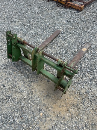  John Deere 145