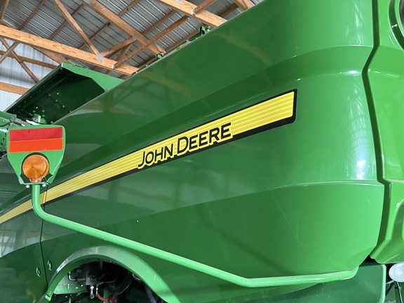 2015 John Deere S690 - Photo33