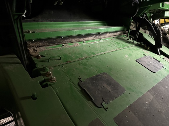 2015 John Deere S690 - Photo15