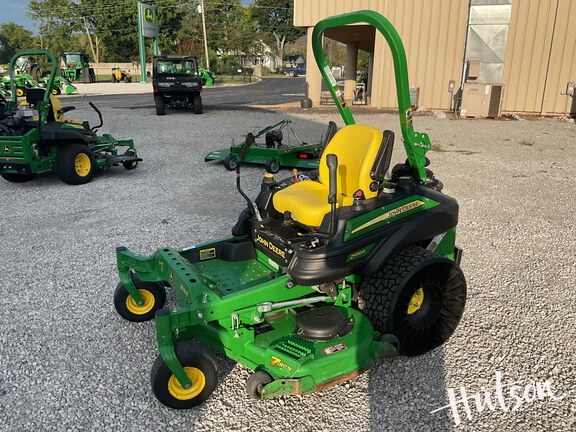 Photo of 2017 John Deere Z930R