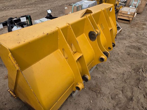 2024 John Deere 320P1.39