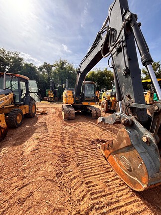 2023 John Deere 160 P