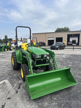 John-Deere 3025E