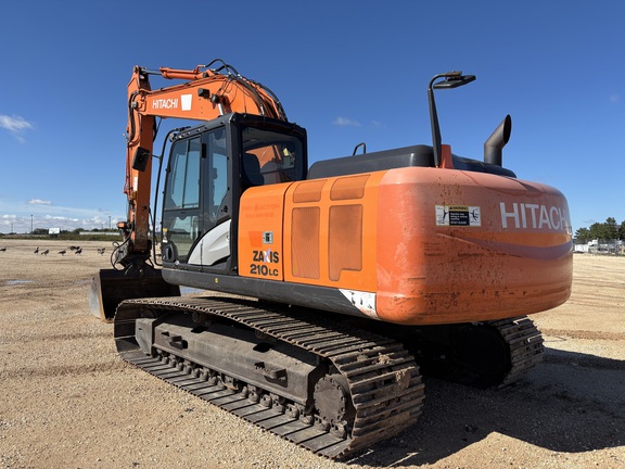 2017 Hitachi ZX210 LC
