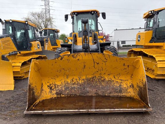2025 John Deere 544P