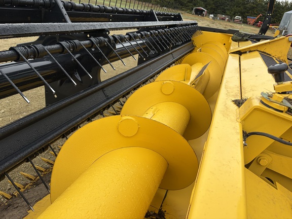 2014 New Holland Speedrower 130 (17th thumbnail)