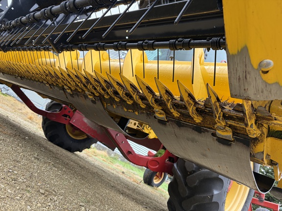 2014 New Holland Speedrower 130 (11th thumbnail)