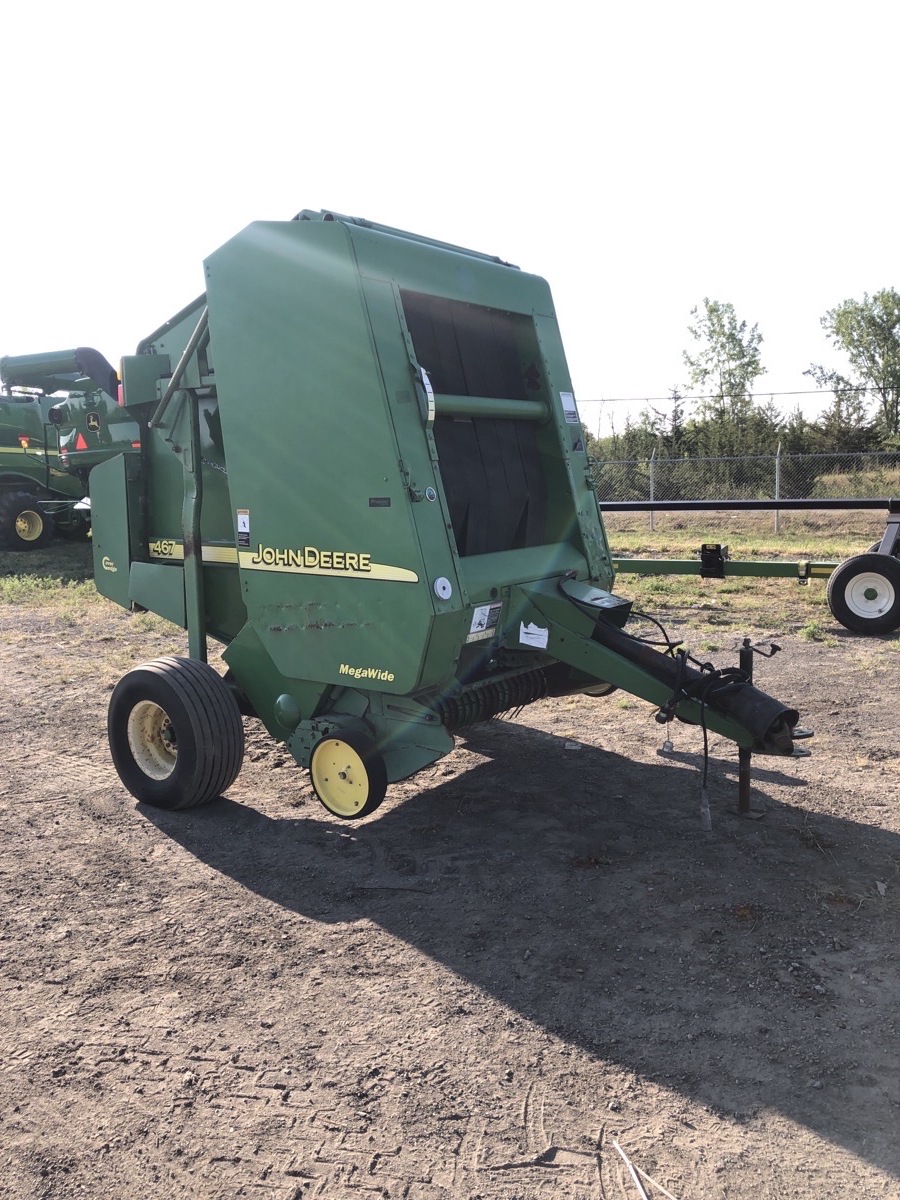 2003 John Deere 467 Image 7