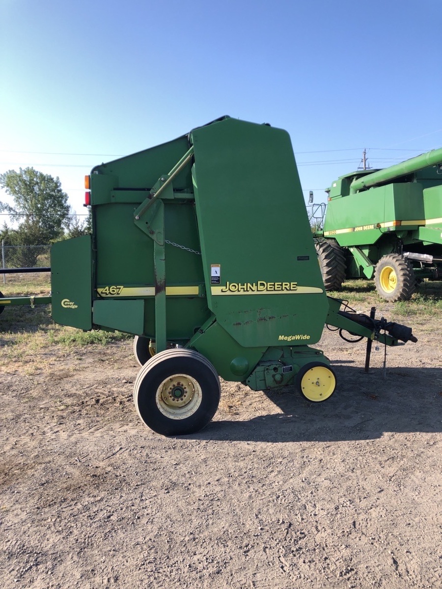 2003 John Deere 467 Image 6
