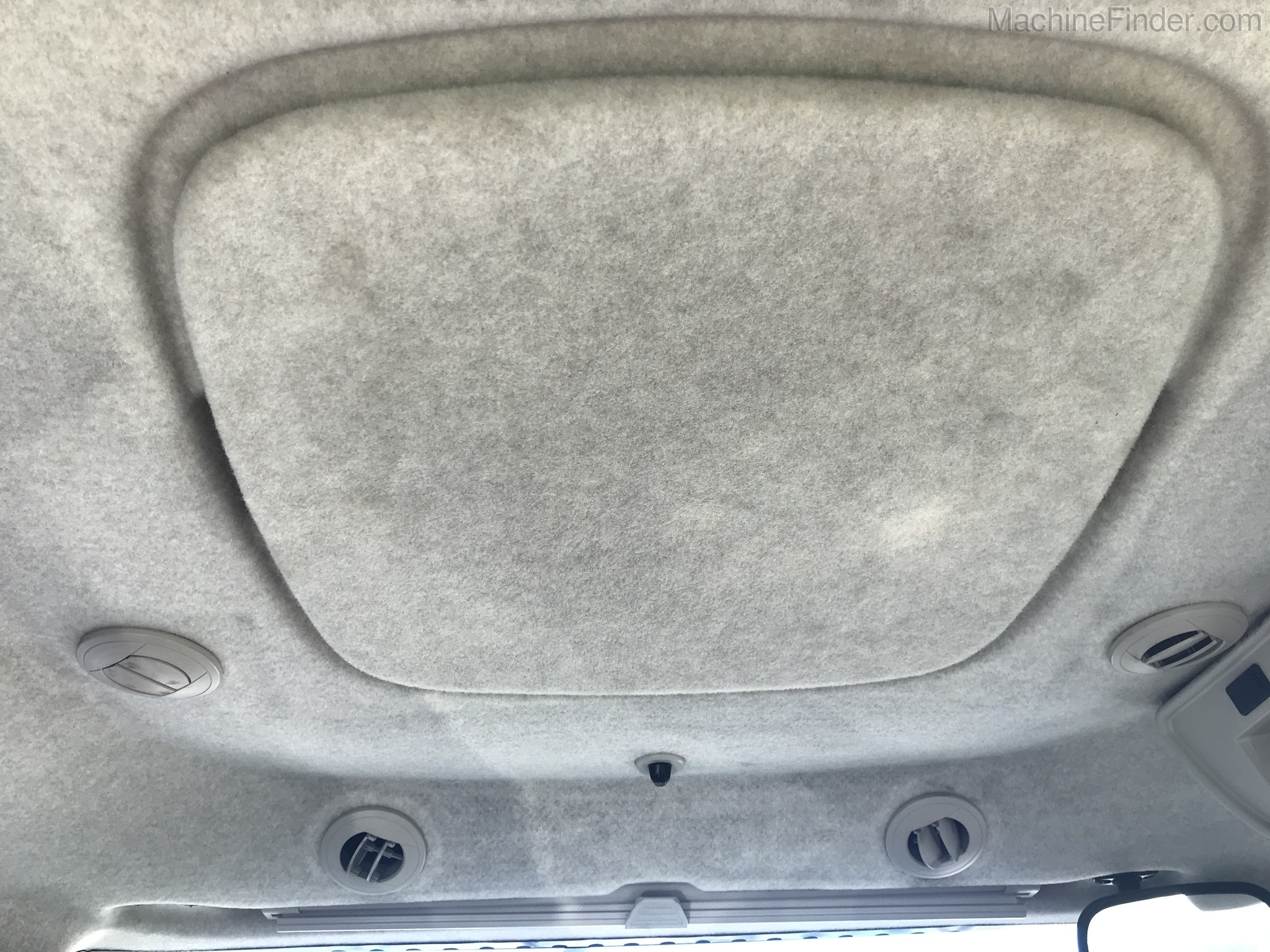 2017 John Deere 8295R Image 9