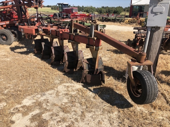 2005 Long 1838D Image 2