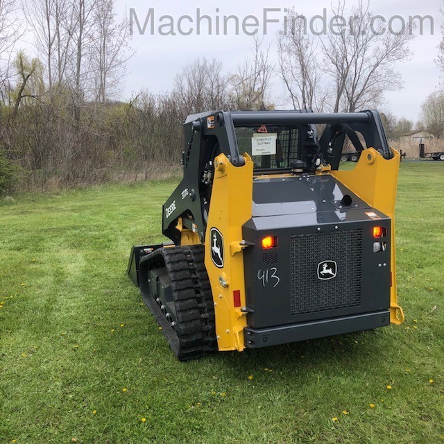 2020 John Deere 317G Image 6