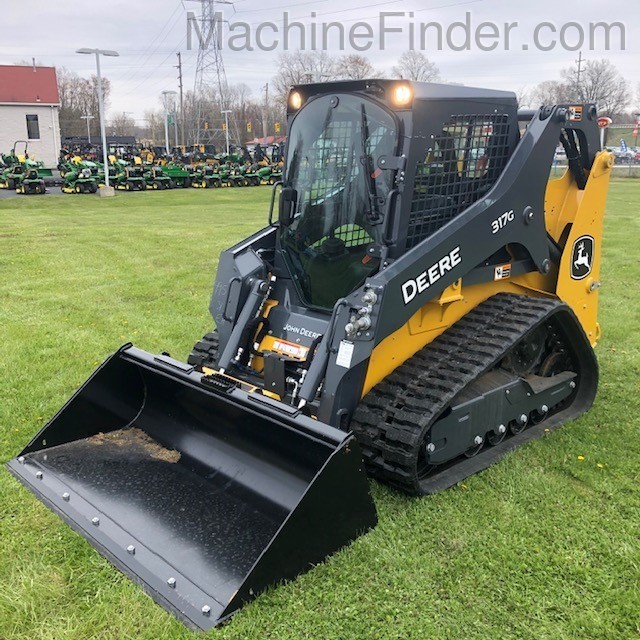 2020 John Deere 317G Image 1