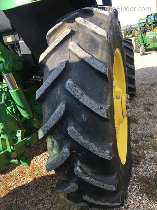 2018 John Deere 6155M Image 4