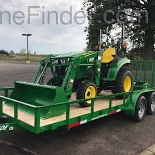 2020 John Deere 2032R Image 4