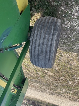 1992 John Deere 435 Image 4