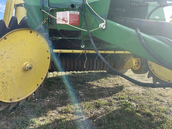 1992 John Deere 435 Image 3