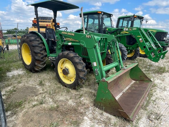 2000 John Deere 5205 Image 5