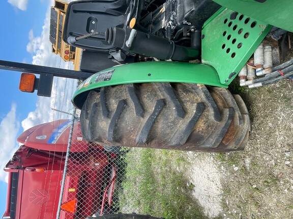 2000 John Deere 5205 Image 7