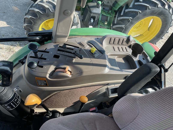 2012 John Deere 6115D Image 7