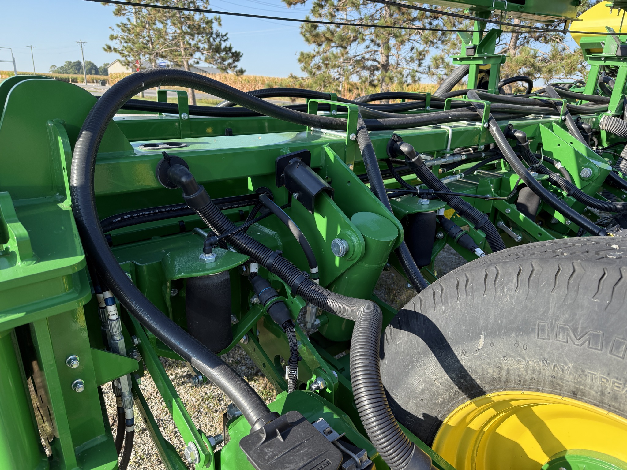 2018 John Deere 1775NT Image 6