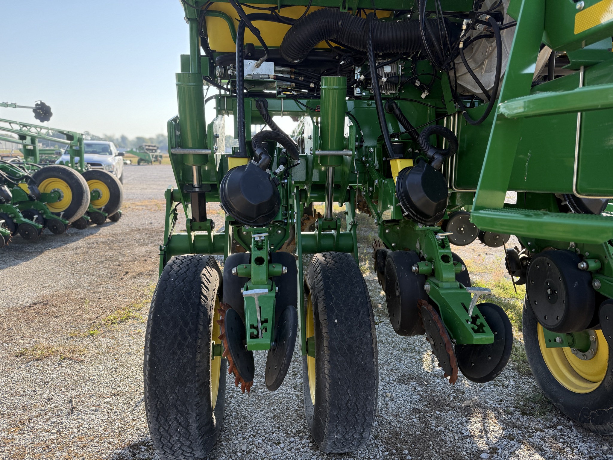 2018 John Deere 1775NT Image 14