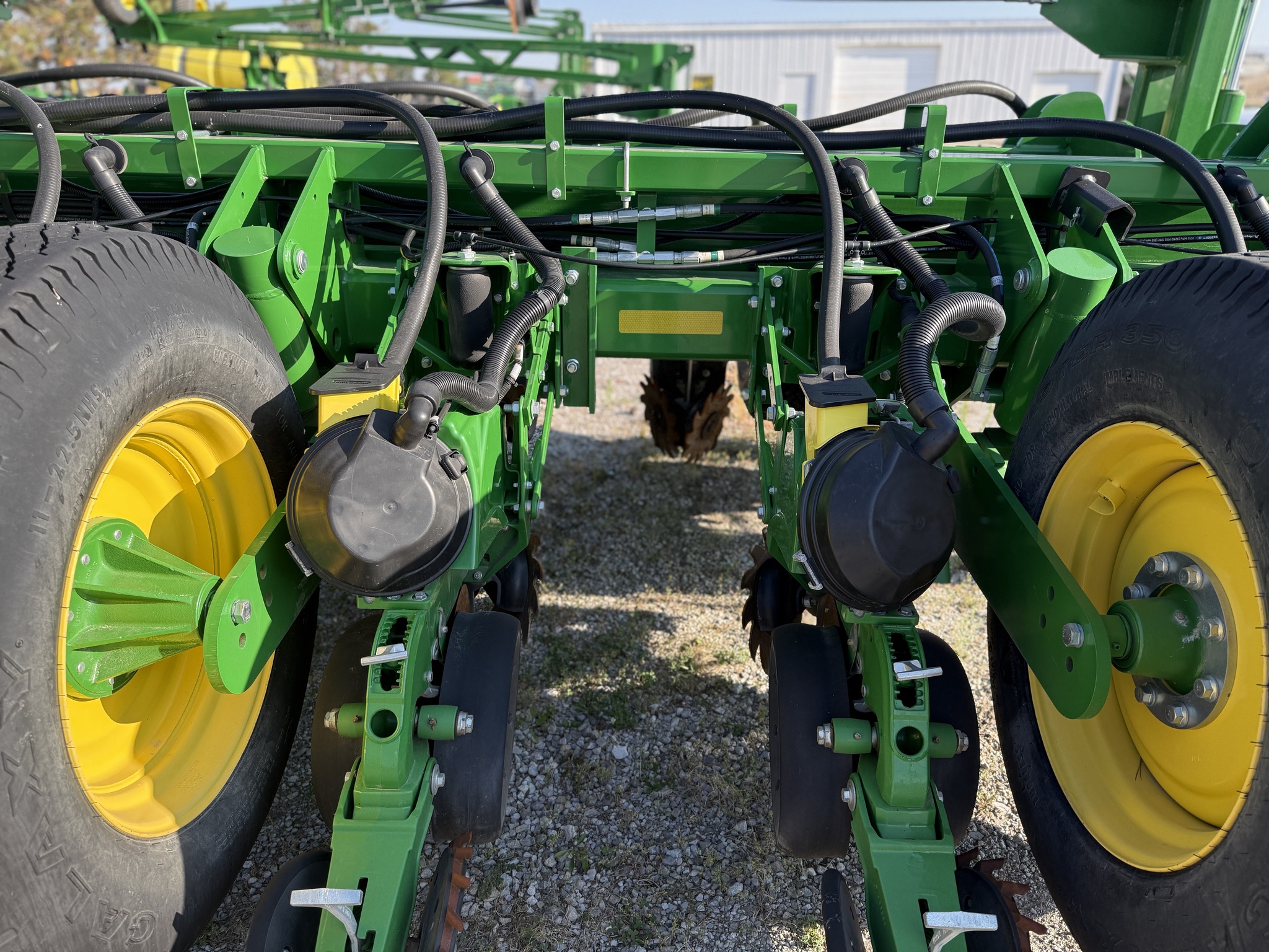 2018 John Deere 1775NT Image 19