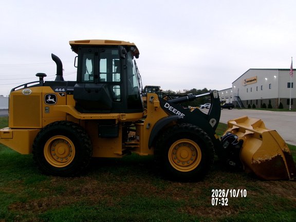 2023 John Deere 444P