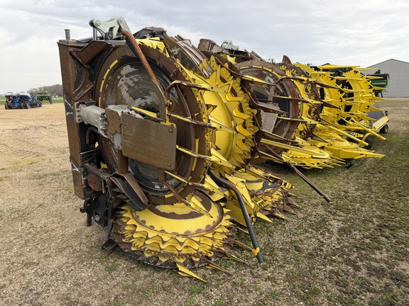2021 John Deere 772 - Photo1