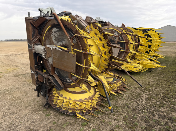  John Deere 772