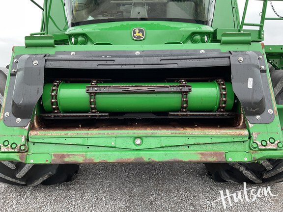 Photo of 2023 John Deere S780