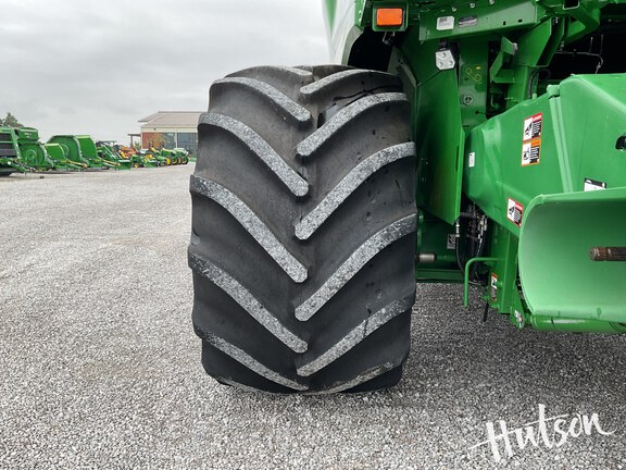 Photo of 2023 John Deere S780