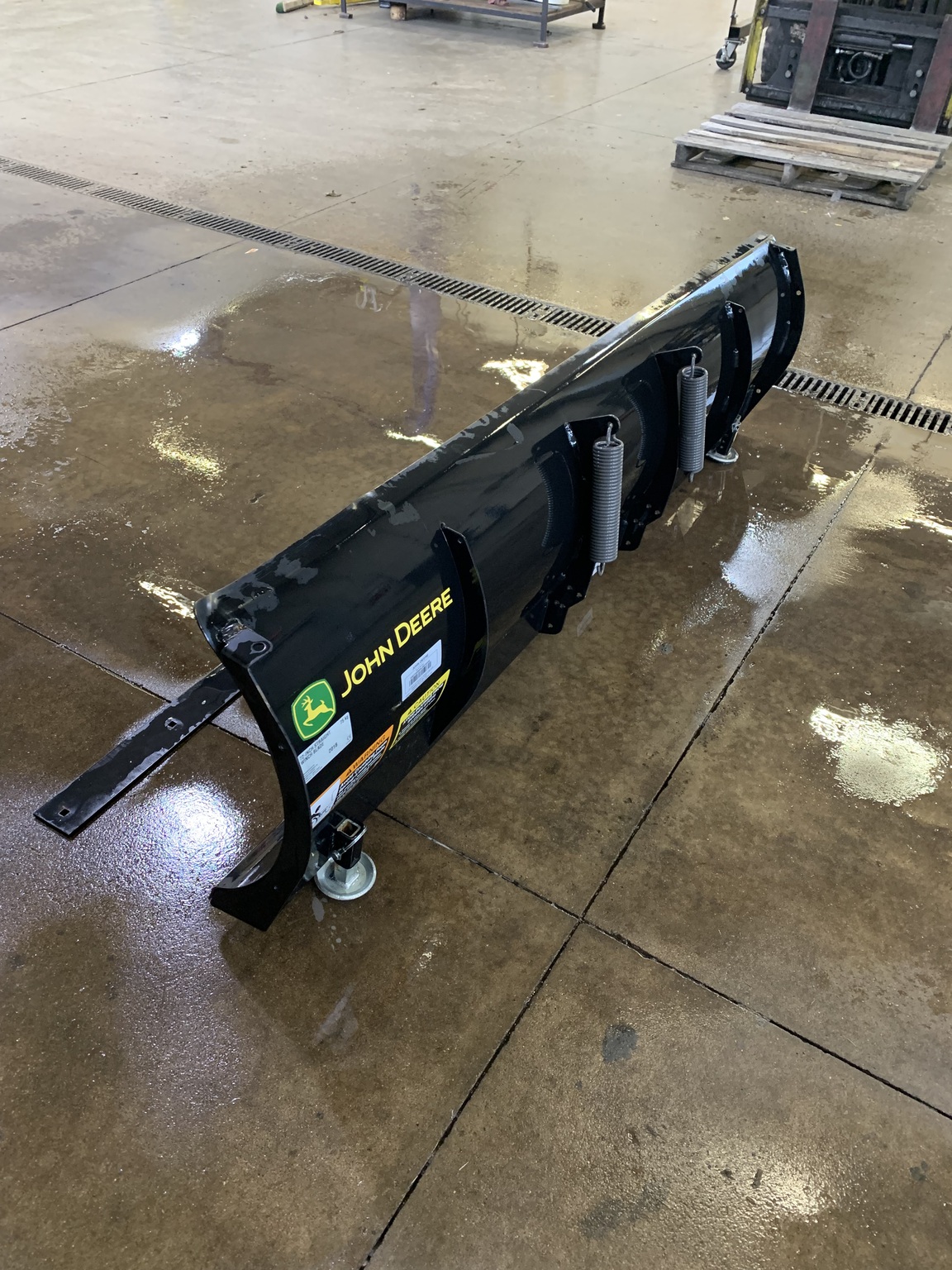 2018 John Deere 72
