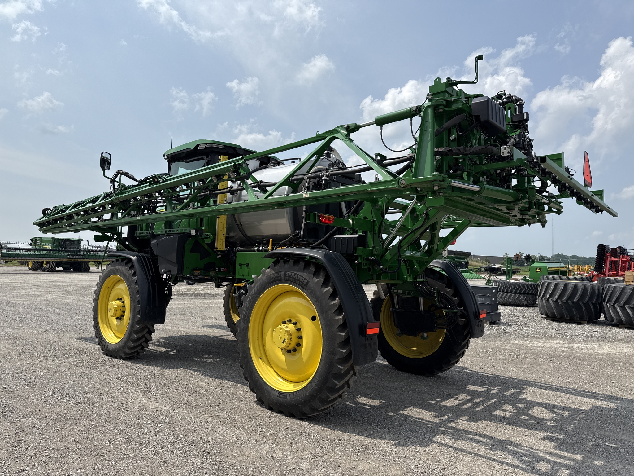 2024 John Deere 410R Image 6