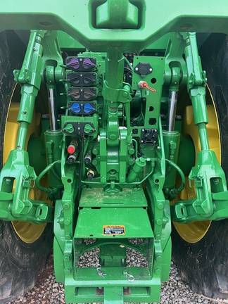 2023 John Deere 8R 370