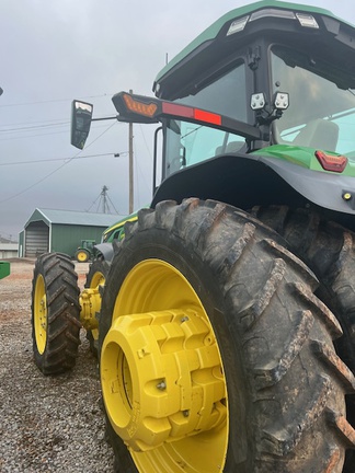 2023 John Deere 8R 370