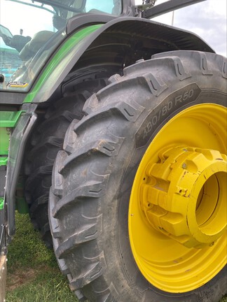 2023 John Deere 8R 370