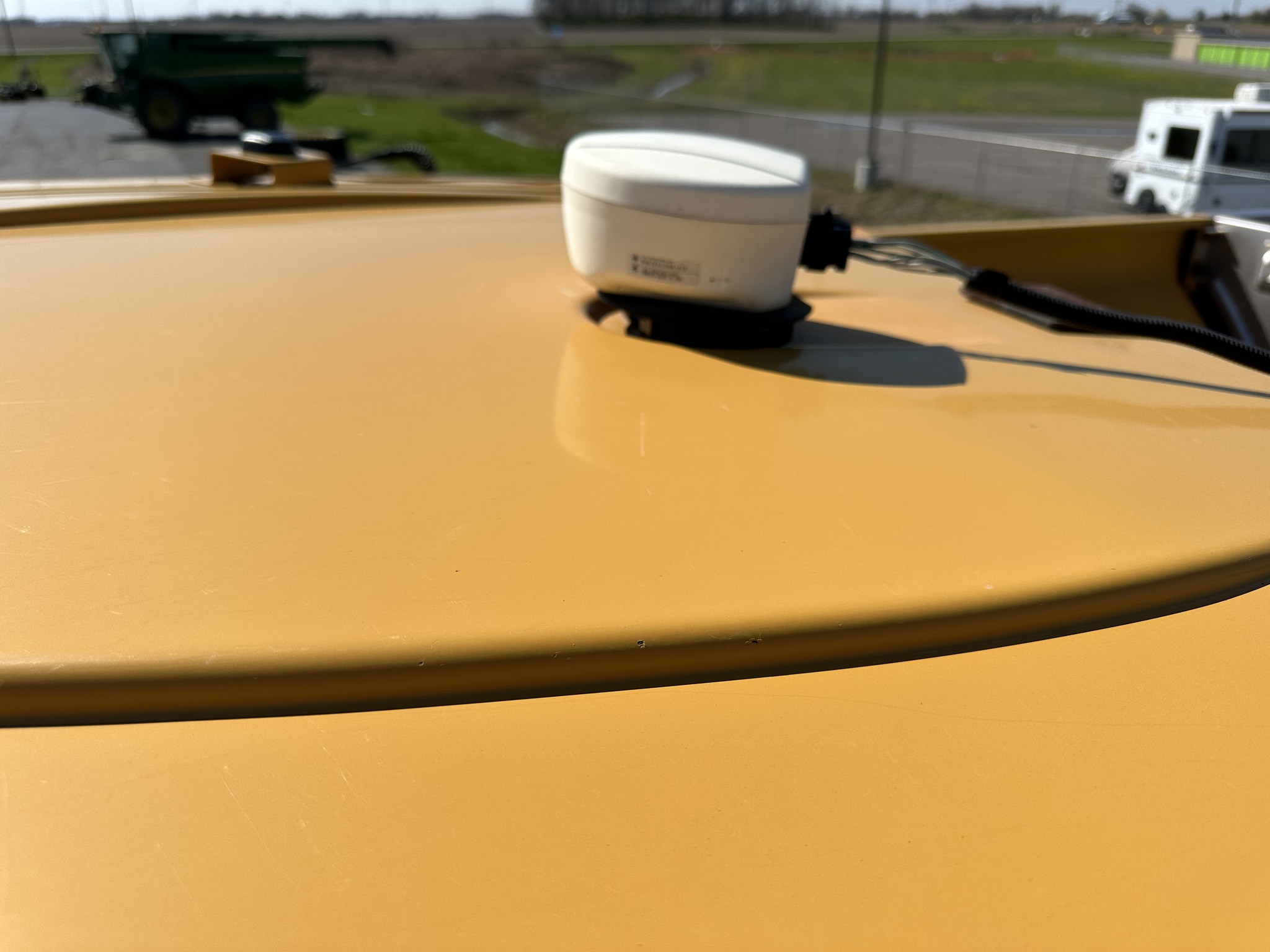 2019 RoGator RG1300C Image 18