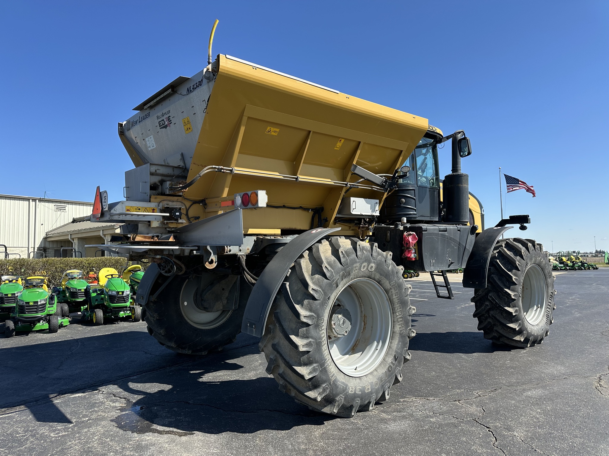 2019 RoGator RG1300C Image 2