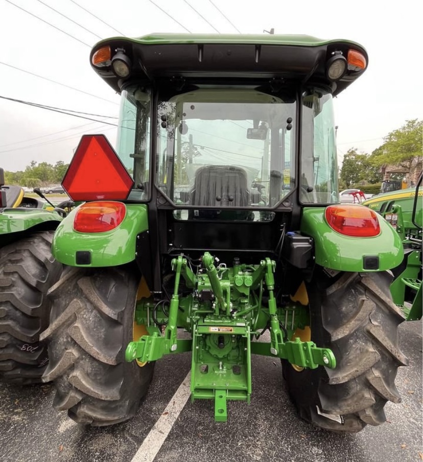2024 John Deere 5075E Image 6