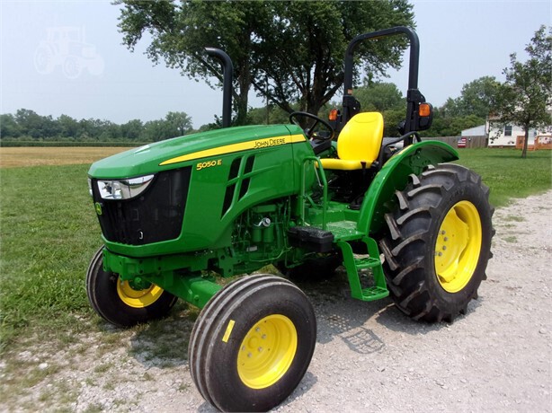 2025 John Deere 5050E Image 3